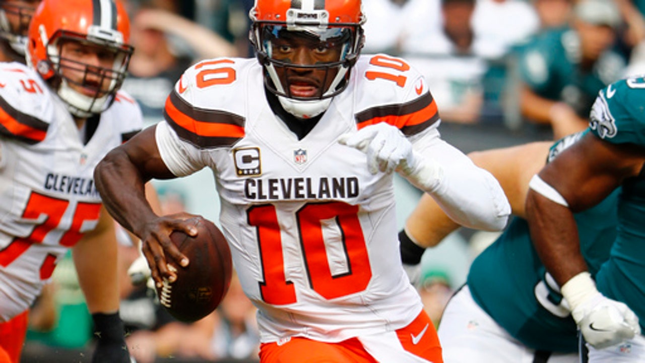 'Like a little kid' RG3 returns to practice with Browns